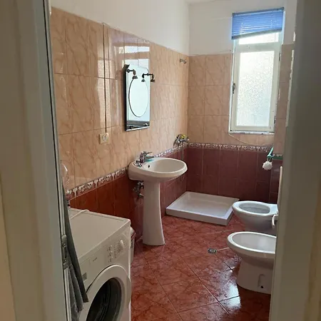 Lägenhet Beach Apartment Durrës